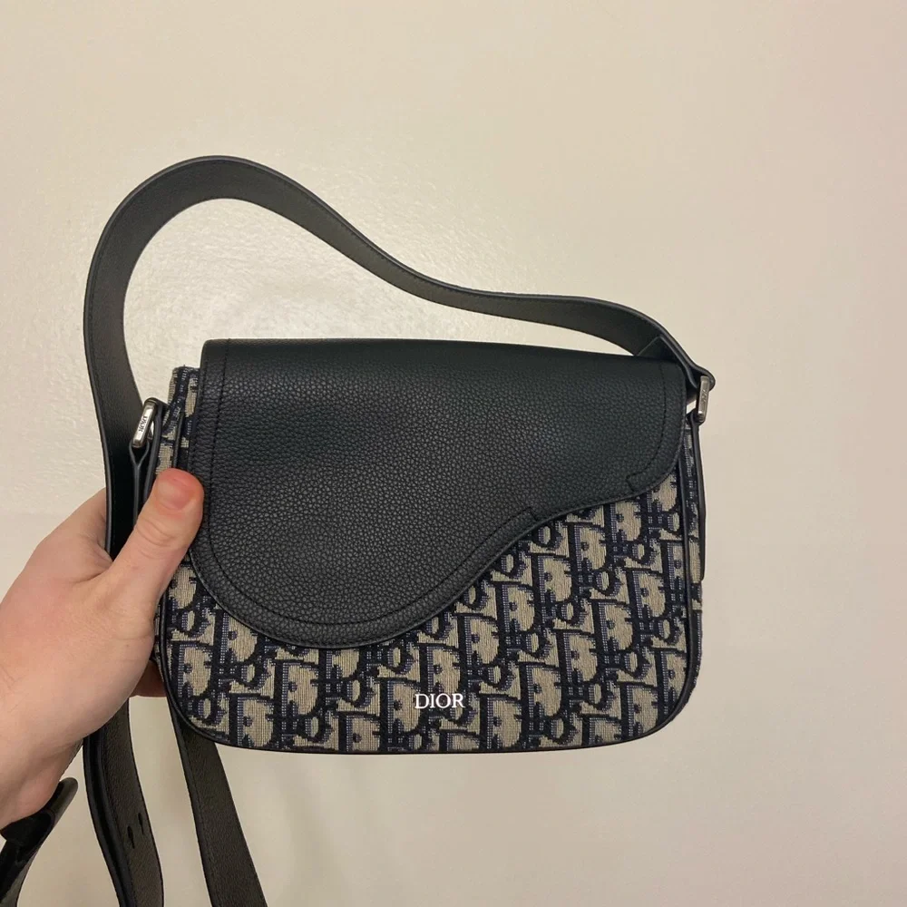 Christian Dior - Oblique Saddle Messenger Bag - Picture 1 of 7